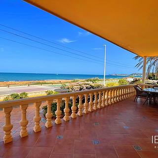 Prodej rodinného domu, 333m&sup2;