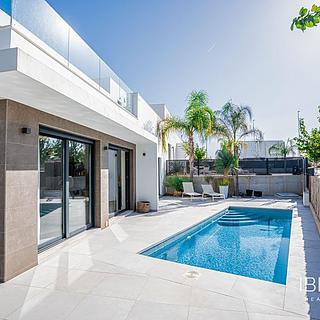 Prodej rodinného domu, 93m&sup2;