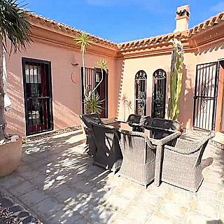 Prodej rodinného domu, 158m²