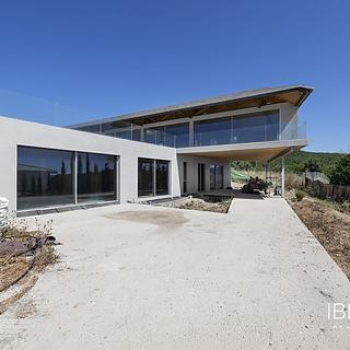 Prodej rodinného domu 689 m² ve Španělsku