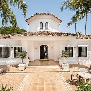 Prodej rodinného domu 710 m² ve Španělsku