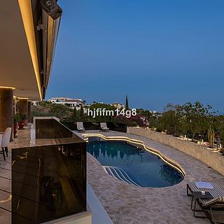 Prodej rodinného domu, 800m&sup2;