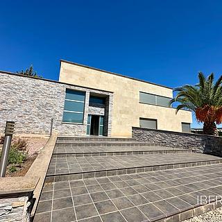 Prodej rodinného domu, 332m&sup2;