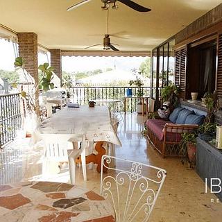 Prodej rodinného domu, 320m&sup2;