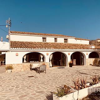 Prodej rodinného domu, 426m&sup2;