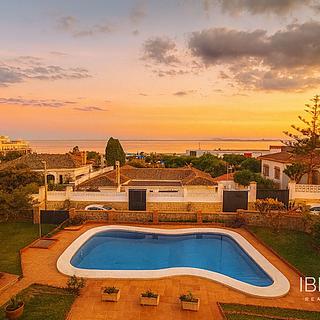 Prodej rodinného domu 263 m² ve Španělsku