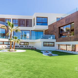 Prodej rodinného domu, 535m&sup2;