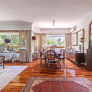 Prodej bytu 5+1 a více, 325m²