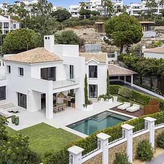 Prodej rodinného domu 334 m² ve Španělsku