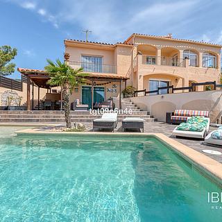 Prodej rodinného domu, 336m&sup2;