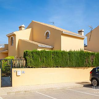 Prodej rodinného domu, 138m²