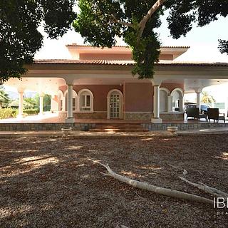 Prodej rodinného domu 530 m² ve Španělsku