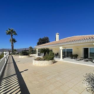 Prodej rodinného domu, 180m&sup2;