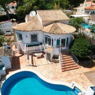 Prodej rodinného domu, 164m²