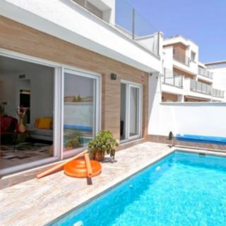 Prodej rodinného domu, 143m²