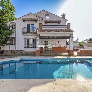 Prodej rodinného domu 317 m² ve Španělsku