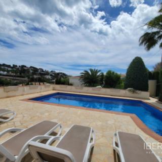 Prodej rodinného domu, 190m²