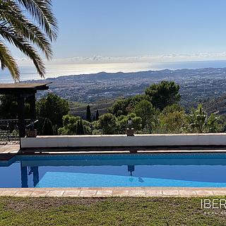 Prodej rodinného domu, 375m&sup2;