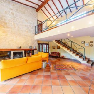 Prodej rodinného domu, 232m²