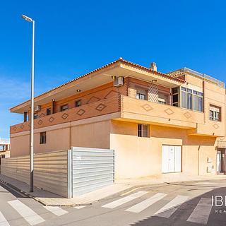 Prodej rodinného domu, 163m&sup2;