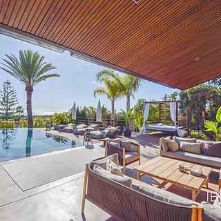 Prodej rodinného domu, 420m&sup2;