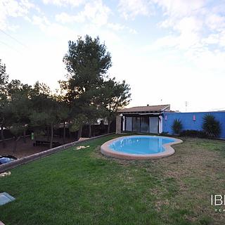 Prodej rodinného domu, 140m&sup2;