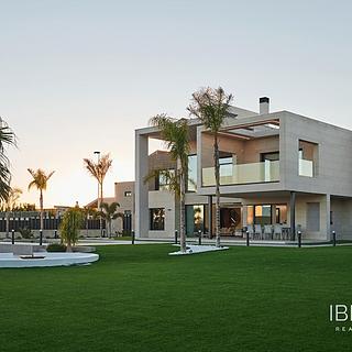 Prodej rodinného domu, 550m&sup2;