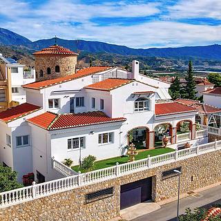 Prodej rodinného domu, 683m&sup2;