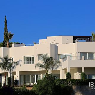 Prodej rodinného domu, 342m²