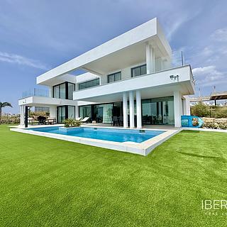 Prodej rodinného domu, 460m&sup2;