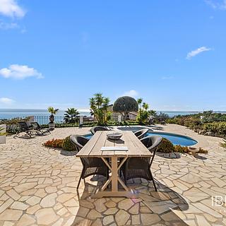 Prodej rodinného domu, 450m&sup2;