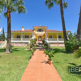 Prodej rodinného domu, 741m&sup2;