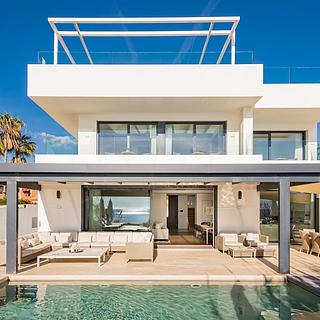 Prodej rodinného domu 436 m² ve Španělsku