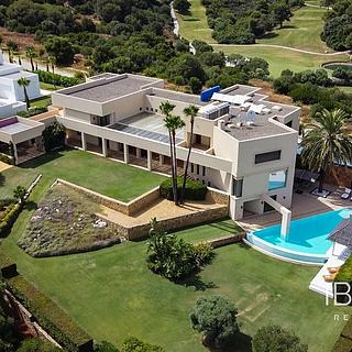 Prodej rodinného domu, 1450m&sup2;