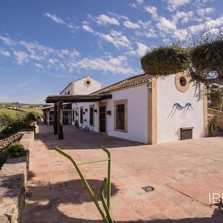 Prodej rodinného domu 300 m² ve Španělsku