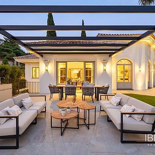 Prodej rodinného domu, 651m&sup2;