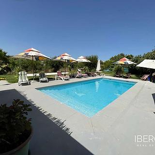 Prodej rodinného domu, 300m&sup2;