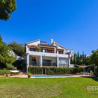 Prodej rodinného domu, 230m&sup2;