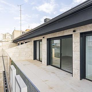 Prodej bytu 5+kk 120 m² ve Španělsku