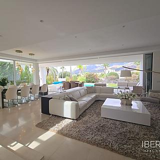 Prodej rodinného domu, 193m&sup2;