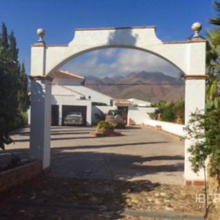 Prodej rodinného domu, 320m²