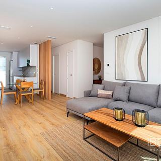 Prodej rodinného domu, 228m²