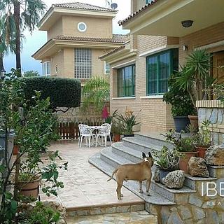 Prodej rodinného domu 480 m² ve Španělsku