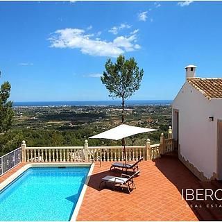 Prodej rodinného domu, 244m&sup2;