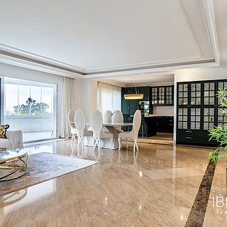 Prodej bytu 4+kk, 231m&sup2;