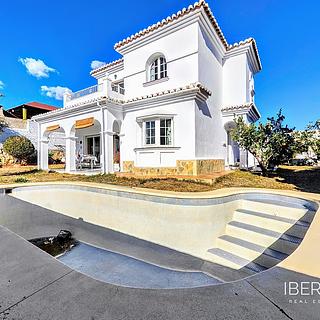 Prodej rodinného domu, 206m&sup2;