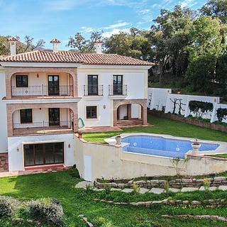 Prodej rodinného domu, 349m&sup2;