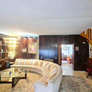 Prodej rodinného domu, 350m²