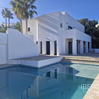 Prodej rodinného domu, 149m&sup2;