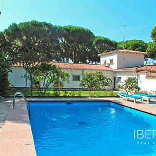 Prodej rodinného domu, 518m&sup2;